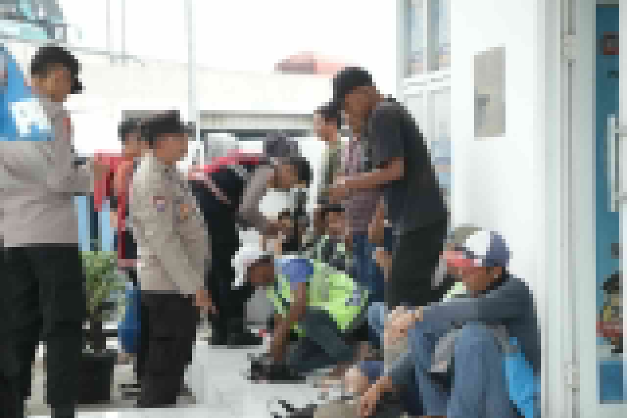 Polda Jabar Gelar Operasi Pemberantasan Premanisme di Cileunyi, 21 Orang Terjaring