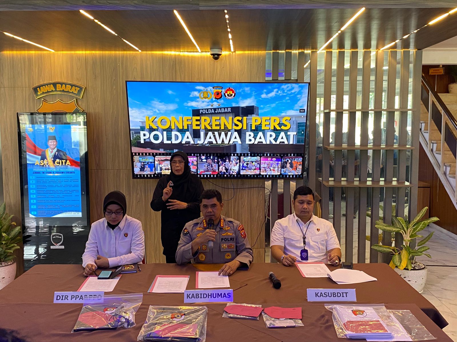 13 Warga Jabar Diduga Jadi Korban TPPO, Polda Jabar Jemput ke Polres Sikka Polda NTT