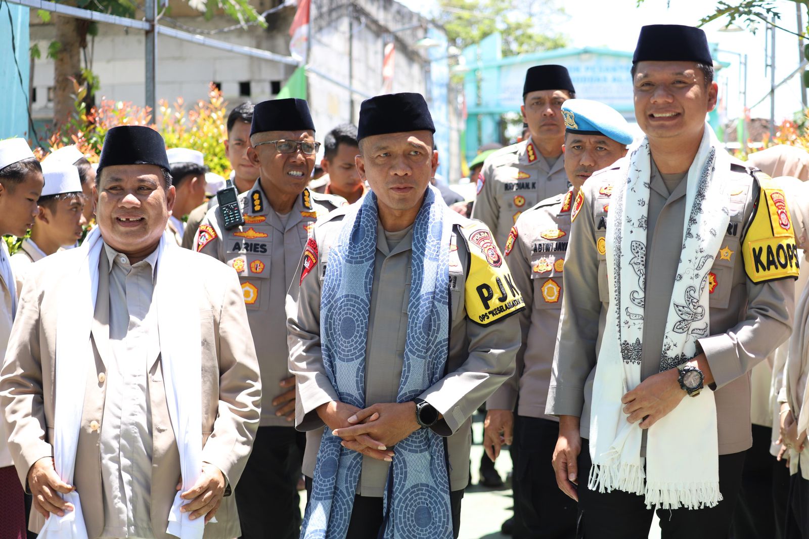Jamin Kekhusyuan Ramadhan 1447 H, Kapolda Jabar Terbitkan Maklumat Larangan Petasan hingga Sahur on the Road
