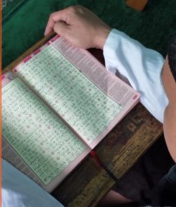 RAMADAN DI BALIK TEMBOK BESI: SEMANGAT IBADAH WARGA BINAAN CIPINANG BERGEMA, TARGET 30 KHATAM DALAM 30 HARI