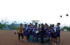 TURNAMEN SEPAK BOLA ANTAR DUSUN DESA SUKAHARJA TAHUN 2026 Sebagai laga pinal pertandingan, Tim dari Dusun Mekarsari, sukses meraih prestasi dalam ajang turnamen sepak bola lokal Sebagai Pemenang Ke 1 Dalam Pertandingan Sepak Bola Antar Dusun.