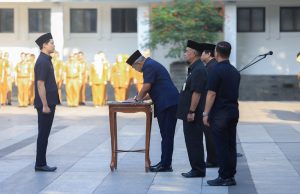 Wali Kota Lantik 16 Pejabat Fungsional, Perkuat Pelayanan Publik Berbasis Kompetensi