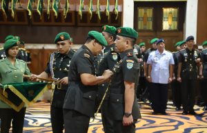 Tradisi dan Sertijab Dandim 0618/Kota Bandung, Pangdam III/Siliwangi Tekankan Penguatan Sinergitas dan Pembinaan Teritorial