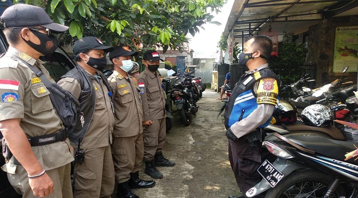Pembinaan Linmas Kel Jatihandap Mandalajati Kel Jatihandap