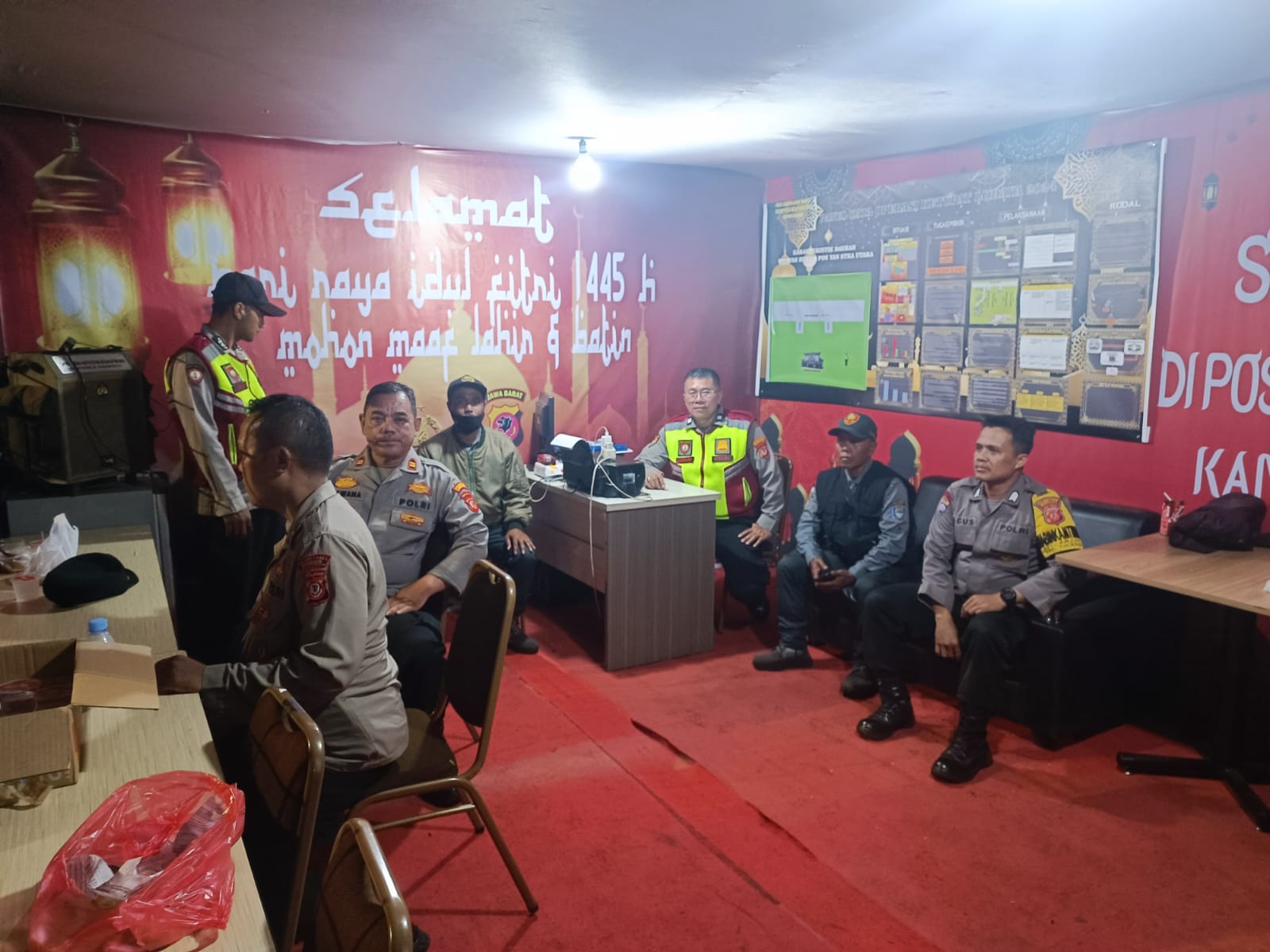 Upaya Jaga Kesehatan Selama Ops Ketupat Lodaya 2024 Dokkes Polrestabes Bandung Lakukan Giat Pemeriksaan Kesehatan