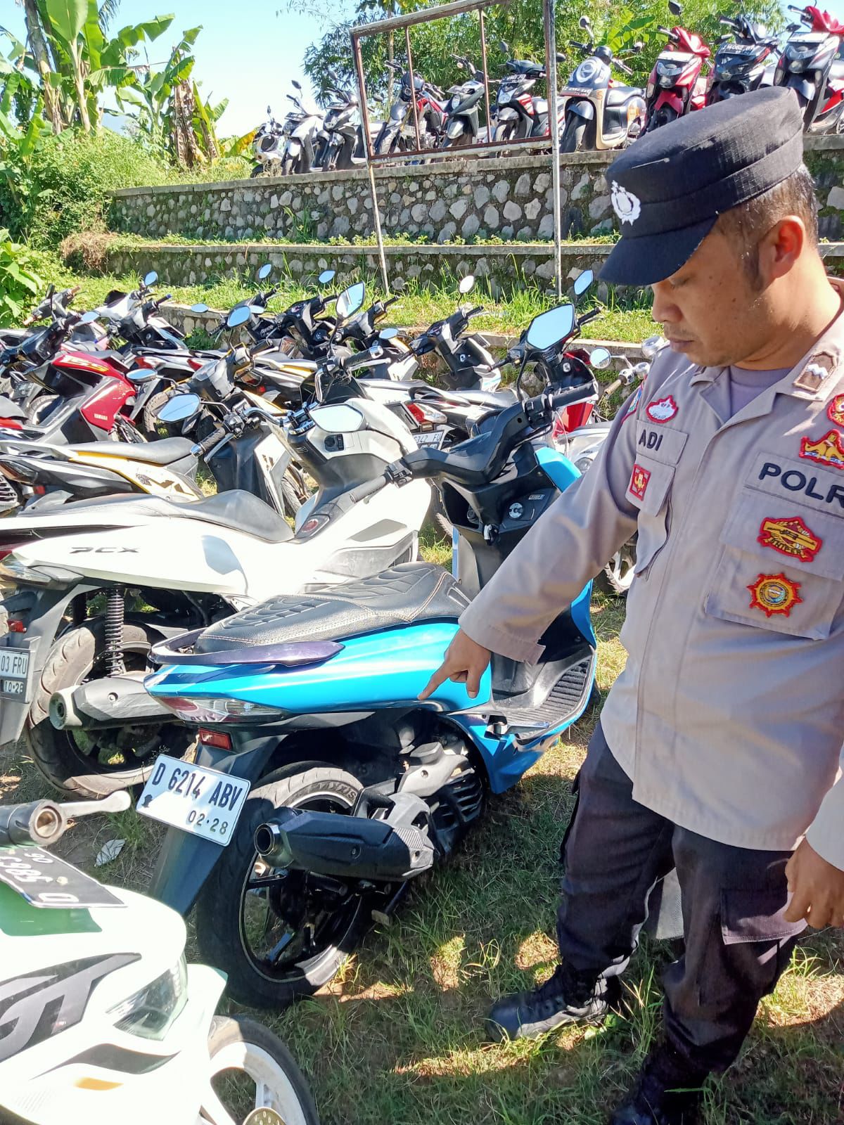 Kabid Humas Polda Jabar : Polisi Lakukan Pembinaan Dan Penindakan Larangan Knalpot Bising Di Lingkungan Pelajar