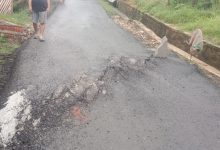 Dokumentasi : Jalan Kabupaten Yang terletak didusun Jamuresi  Sukajaya Tadi 7` Nov 2025    