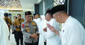 *Kapolda Jabar Lepas 120 Calon Jamaah Haji Keluarga Besar Polda Jabar*