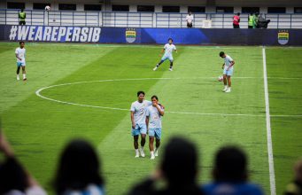 Farhan Yakin Persib Menang Lawan Bhayangkara FC, Doakan Kembali Jadi Juara Liga