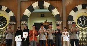 *POLDA JABAR GELAR DOA BERSAMA DAN DZIKIR ISTIGHOSAH JELANG MAY DAY*