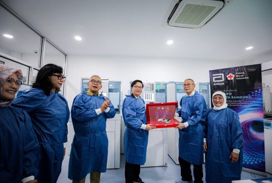 PMI Kota Bandung Luncurkan Laboratorium Canggih Pertama di Indonesia, Perkuat Layanan Darah Berbasis Digital