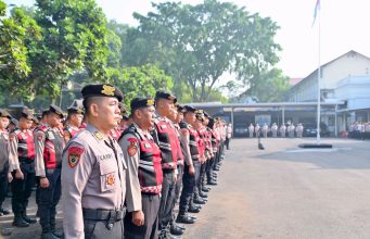 Kapolrestabes Bandung Pimpin Sertijab Tiga Kapolsek, Tekankan Sinergi Jaga Kamtibmas