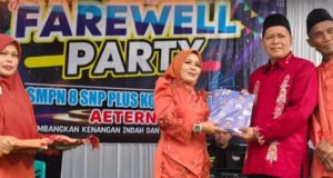 Mengusung tema “Aeterna’26 SMPN 8 SNP Plus Kota Sungai Penuh Gelar Acara Pelepasan Siswa-Siswi Kelas IX TA. 2026