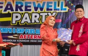 Mengusung tema “Aeterna’26 SMPN 8 SNP Plus Kota Sungai Penuh Gelar Acara Pelepasan Siswa-Siswi Kelas IX TA. 2026
