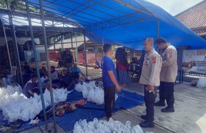 Kapolsek Rajadesa Bersama Anggota, Monitoring Pemotongan Hewan Kurban