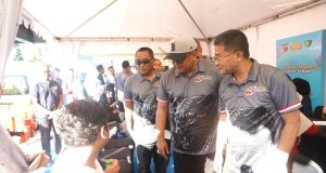 Polda Jabar Berikan Pelayanan Kesehatan Gratis kepada Masyarakat pada Kegiatan Car Free Day di Dago Cikapayang