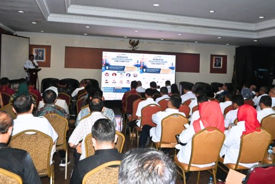 APKOMINDO dan APTIKNAS Banten Bersama Kadin Indonesia Institut dan Kadin Pelabuhan Perkuat Kolaborasi Pengembangan SDM Digital Sektor Kepelabuhanan dan Industri di Banten