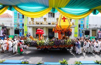 Ribuan Warga Padati Festival Asia Afrika, Bandung Semakin Mendunia