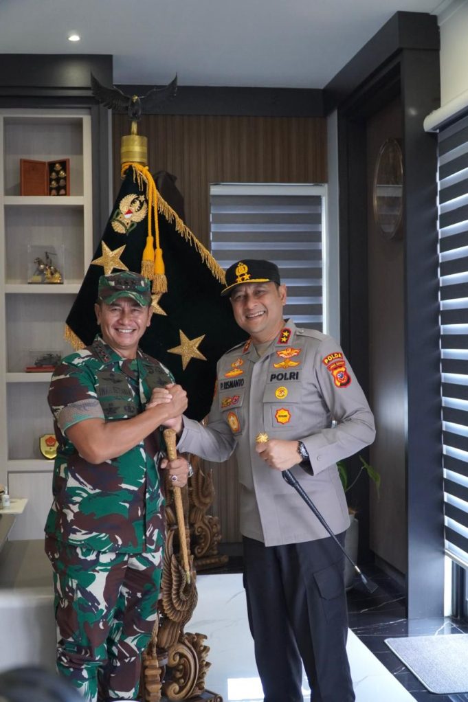 Kapolda Jabar Silaturahmi ke Pussenif TNI AD, Perkuat Sinergitas TNI–Polri