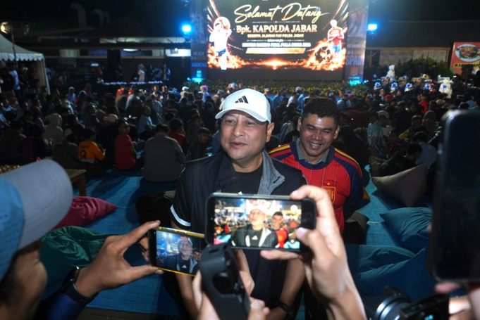 Kapolda Jabar Hadiri Nonton Bareng Final Piala Dunia FIFA 2026, Pererat Kebersamaan di Hari Bhayangkara ke-80