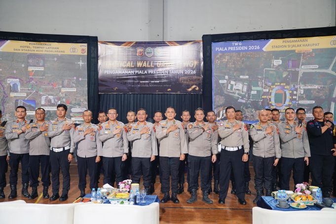 Polda Jabar Perkuat Kesiapsiagaan Personel, Tactical Wall Game Jadi Kunci Sukses Pengamanan Piala Presiden 2026