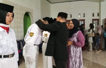 Helmi Purnama Kukuhkan 32 Paskibraka Sukajaya 2026, Sebut Mereka Generasi Terpilih Penjaga Spirit Kebangsaan