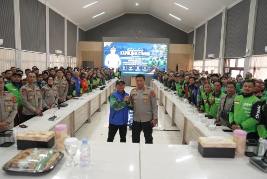 Tak Sekadar Antar Orang dan Barang, Ojol di Cimahi Jadi Mata-Telinga Polisi, di Jalanan
