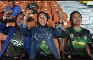 Penonton Sampaikan Apresiasi kepada Polda Jabar, Pengamanan Sepakbola di Sijalak Harupat Aman dan Tertib