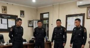 MERINDING! BRIMOB MUDA ASAL GARUT LUMPUHKAN 7 PENJAHAT SENDIRIAN CUMA PAKAI TANGAN KOSONG!