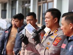 Todongkan Golok ke Leher Korban, Begal di Leuwidaun Diamankan Polisi