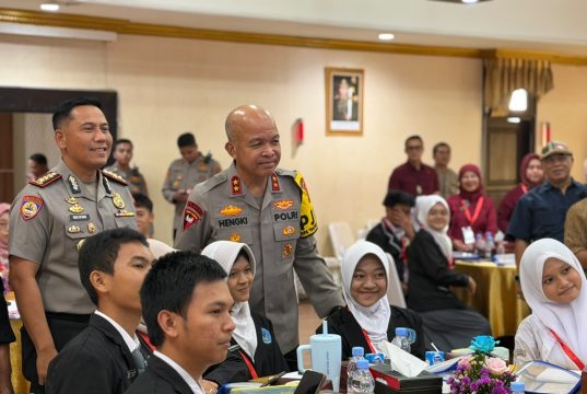 FGD Pencegahan Ekstremisme dan Judi Online, Kapolda Jabar Tegaskan Komitmen Polisi Lindungi Generasi Muda